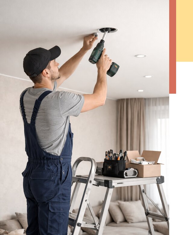 Установка и монтаж точечных светильников в натяжной потолок в Шадринске от 1861 руб. | ОТДЕЛОЧНИК-Шдр